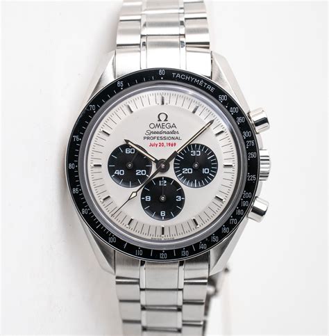 omega speedmaster apollo xi 35th anniversary|omega speedmaster 50th anniversary edition.